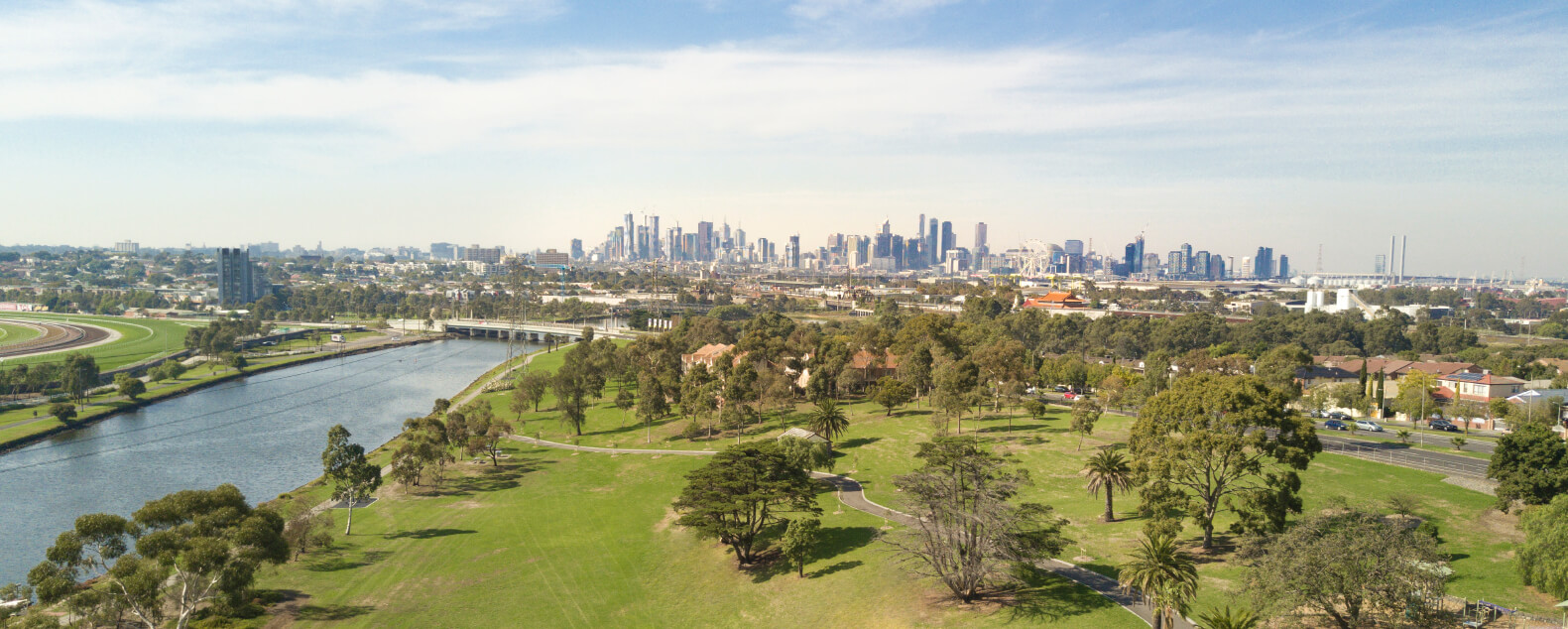 image_footscray_park_with_city